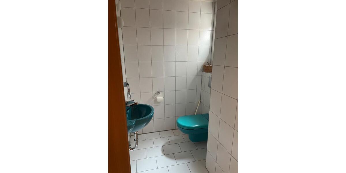 Doppelhaushälfte Leimen - 6 Zimmer, 210 m&sup2;, 1.950&euro; | Angebot:24715089