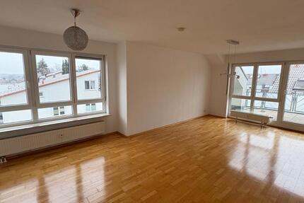Wohnung Freiberg am Neckar - 4.5 Zimmer, 103 m&sup2;, 1.500&euro; | Angebot:26624324