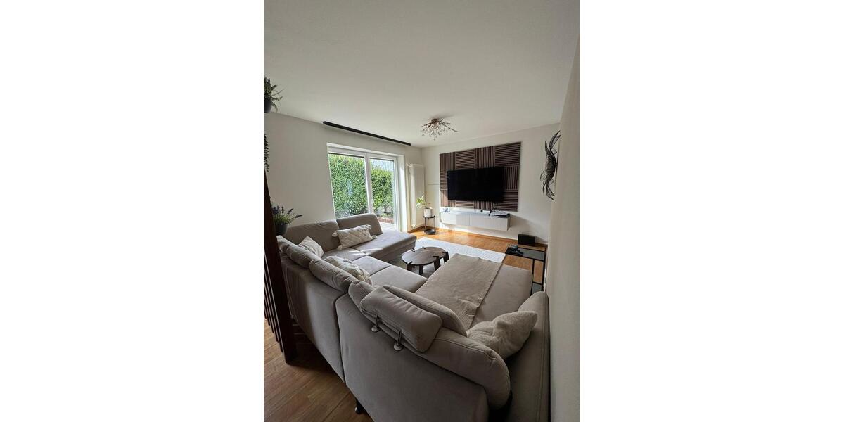 Erdgeschoßwohnung Kehl - 3 Zimmer, 102 m&sup2;, 1.130&euro; | Angebot:25715177