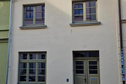 Haus Wismar Altstadt - 6.5 Zimmer, 120 m&sup2;, 1.600&euro; | Angebot:26122554