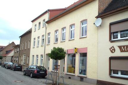 Wohnung Güsten - 3 Zimmer, 63 m&sup2;, 380&euro; | Angebot:19159884