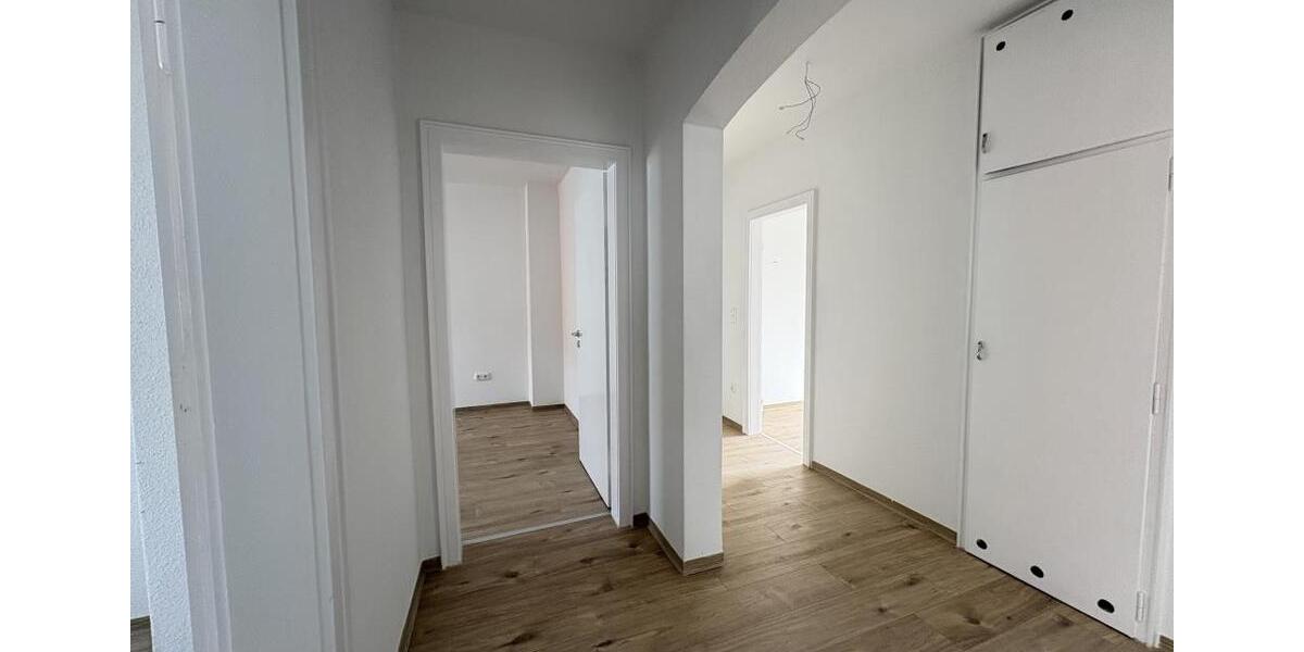 Etagenwohnung Bremerhaven - 4 Zimmer, 82 m&sup2;, 599&euro; | Angebot:26538671