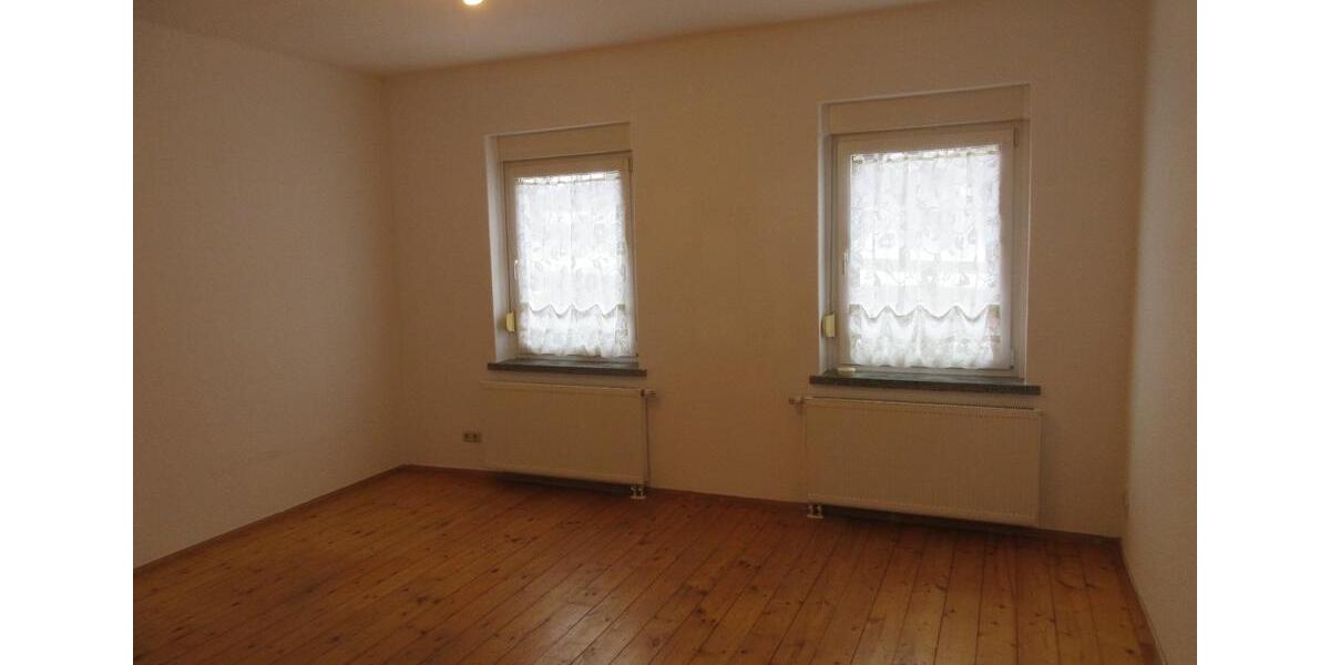 Erdgeschoßwohnung Hettstedt - 1 Zimmer, 39 m&sup2;, 210&euro; | Angebot:24842326