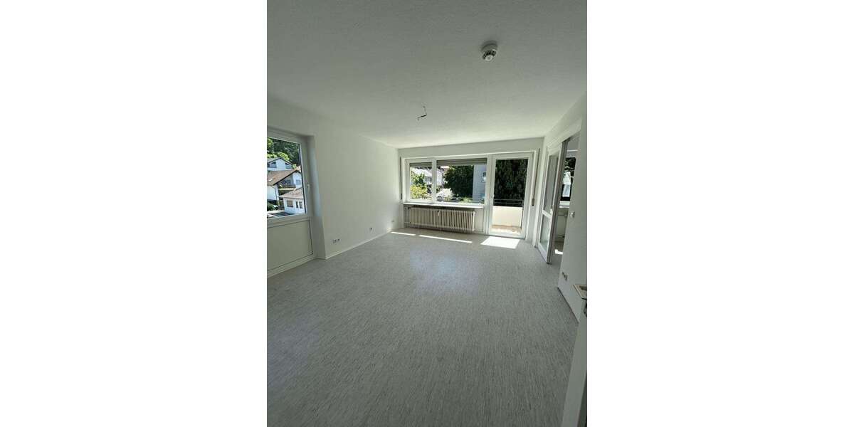 Etagenwohnung Bad Dürkheim Hausen - 3 Zimmer, 72 m&sup2;, 629&euro; | Angebot:23016012