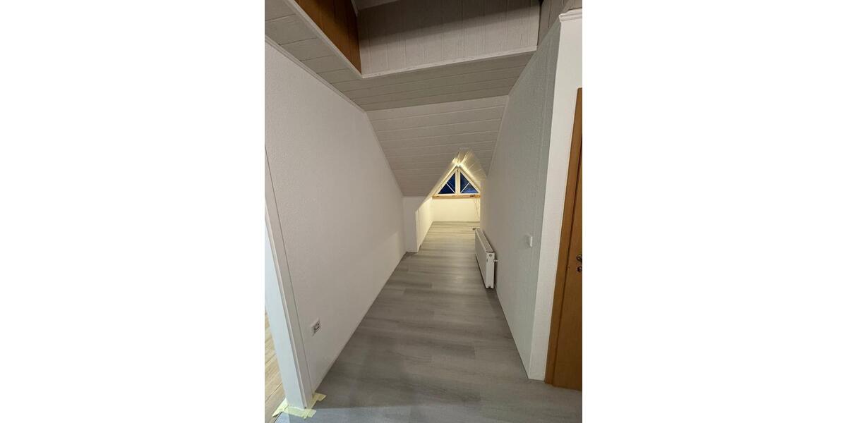 Dachgeschoßwohnung Saterland - 4 Zimmer, 94 m&sup2;, 750&euro; | Angebot:26512609