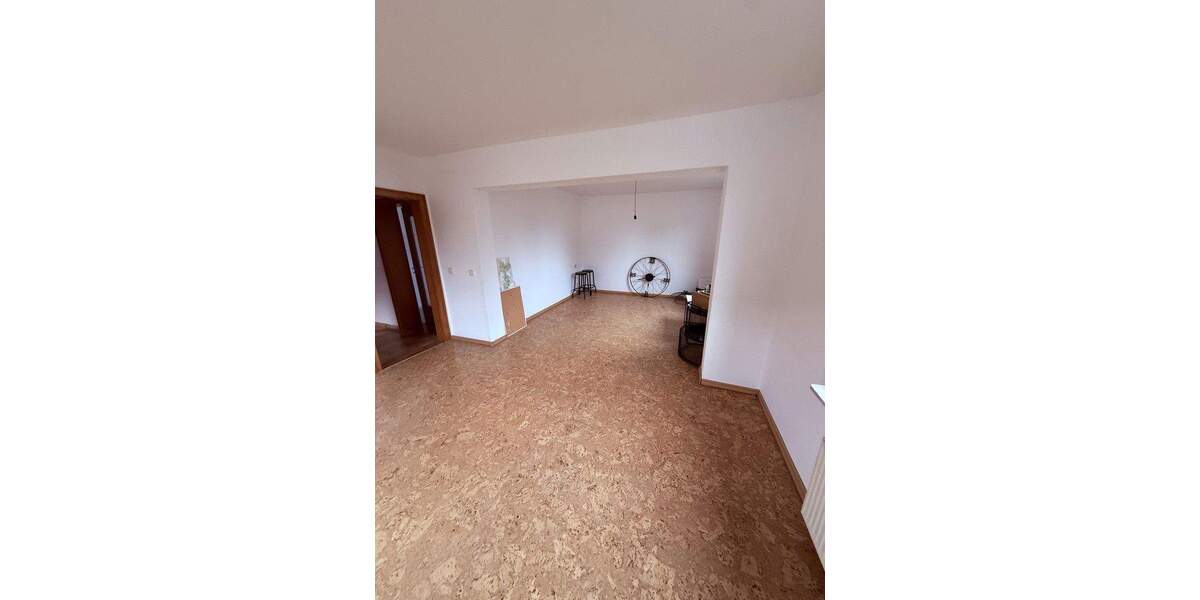 Etagenwohnung Ronnenberg - 2 Zimmer, 65 m&sup2;, 600&euro; | Angebot:25251318