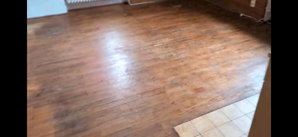 Etagenwohnung Landshut - 4 Zimmer, 120 m&sup2;, 1.150&euro; | Angebot:25054739