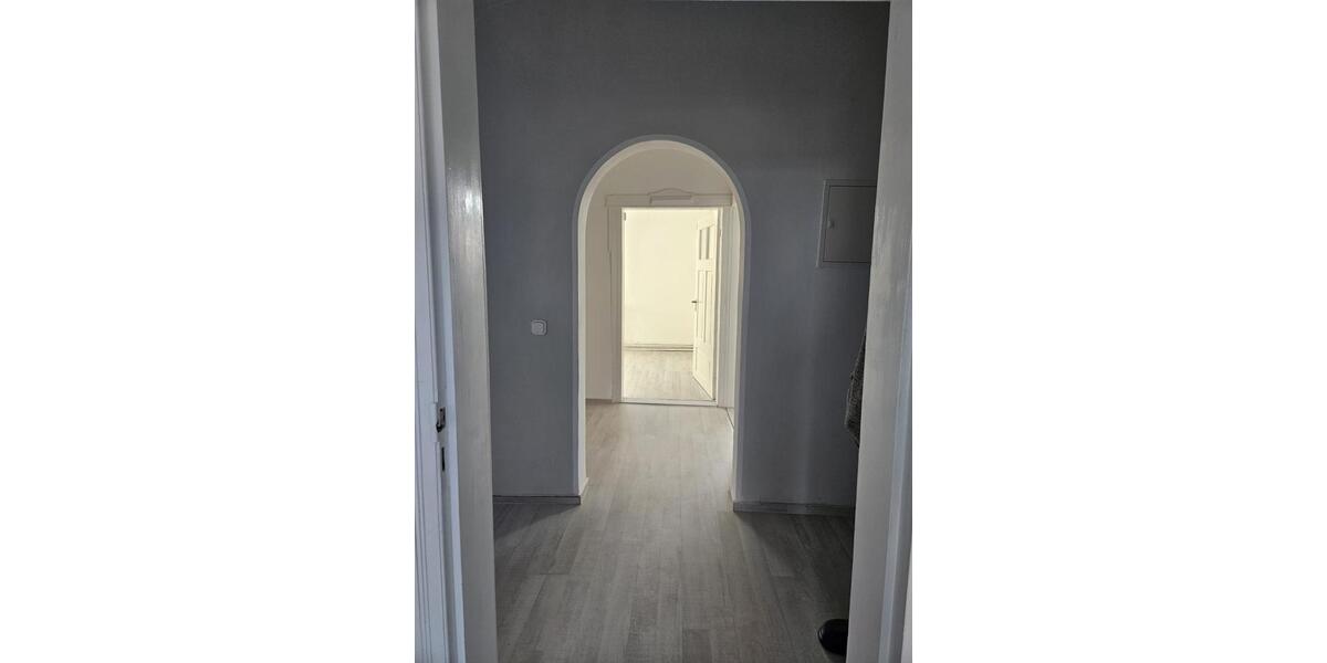 Etagenwohnung Diesdorf - 3.5 Zimmer, 97 m&sup2;, 420&euro; | Angebot:25843384