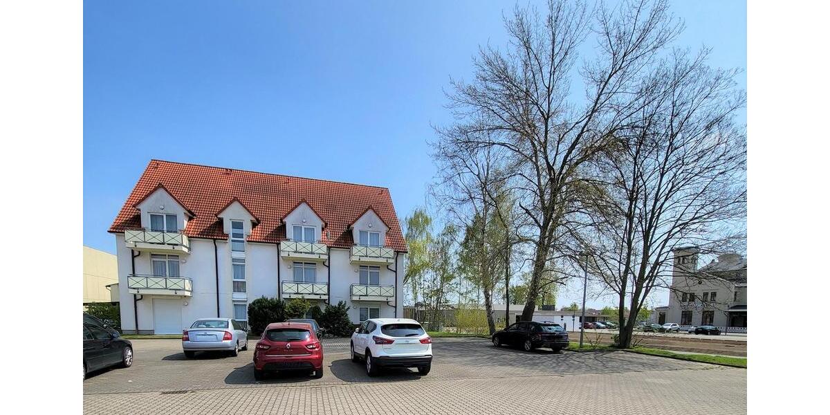 Dachgeschoßwohnung Oschersleben (Bode) - 3 Zimmer, 81 m&sup2;, 650&euro; | Angebot:26052787