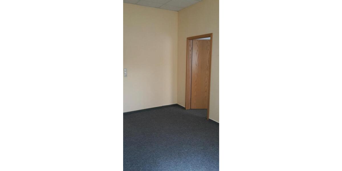 Gewerbeobjekt Riesa - 80&euro; | Angebot:26623882