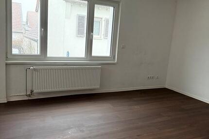 Wohnung Pfungstadt - 5 Zimmer, 140 m&sup2;, 2.000&euro; | Angebot:25141646
