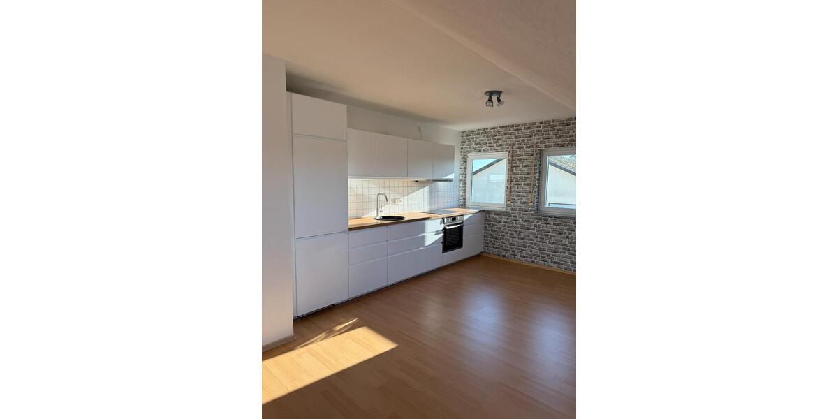 Dachgeschoßwohnung Hattersheim am Main - 2 Zimmer, 63 m&sup2;, 730&euro; | Angebot:24850720