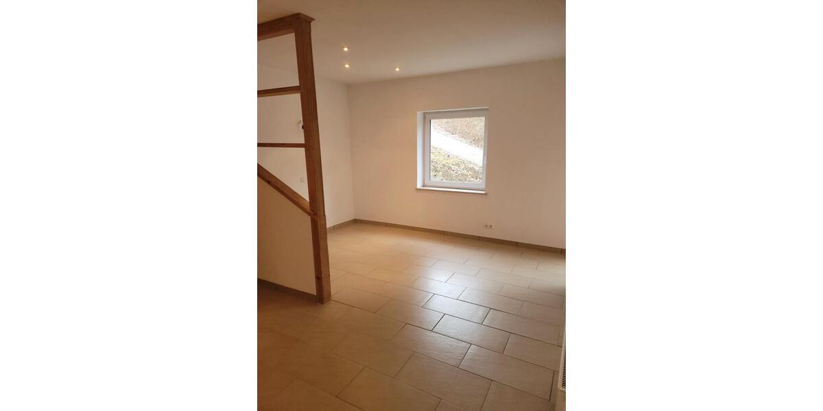 Etagenwohnung Stamsried - 3.5 Zimmer, 100 m&sup2;, 799&euro; | Angebot:26190463