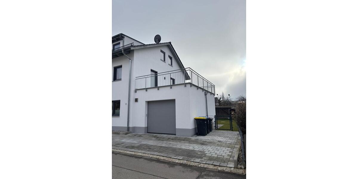 Doppelhaushälfte Mindelheim - 5 Zimmer, 170 m&sup2;, 2.300&euro; | Angebot:24107915