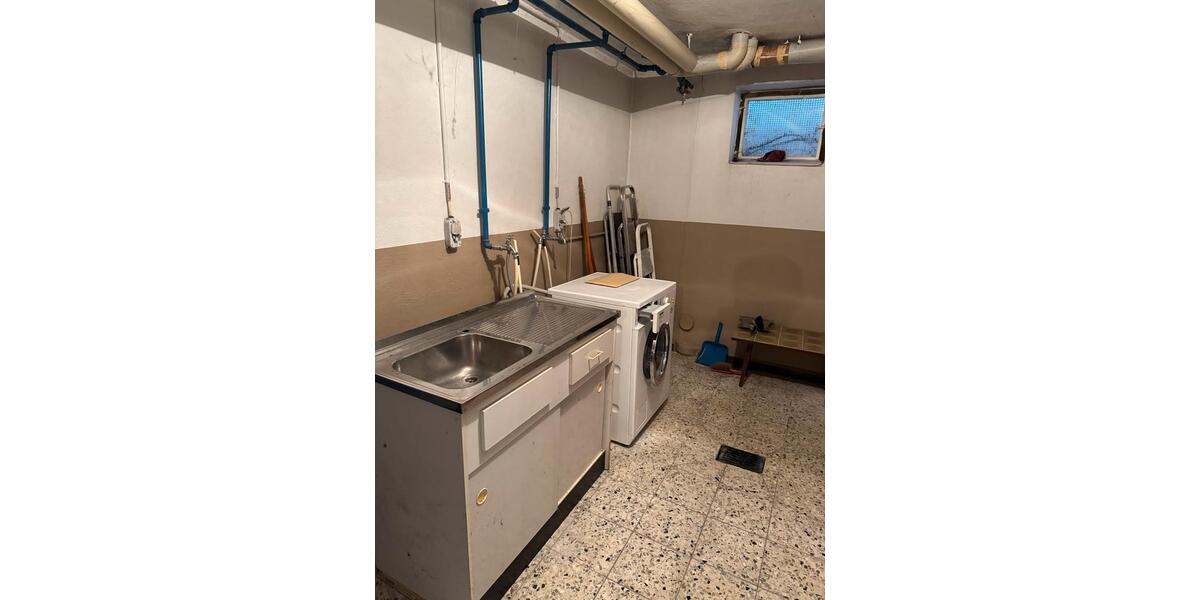 Wohnen auf Zeit Villingen-Schwenningen Schwenningen - 1 Zimmer, 11 m&sup2;, 355&euro; | Angebot:26691480