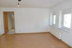 Gemütliche 3-Zimmer DachWohnung mit Laminat und Bad mit Dusche * handwerlich begabte Mieter gesucht
