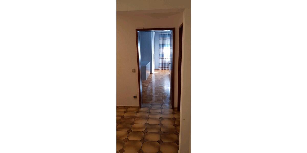 Etagenwohnung Friedrichsthal - 3 Zimmer, 84 m&sup2;, 775&euro; | Angebot:26706133