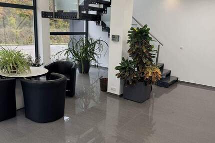 Gewerbeobjekt Schiffweiler Landsweiler - 2 Zimmer, 48 m&sup2;, 950&euro; | Angebot:24387467