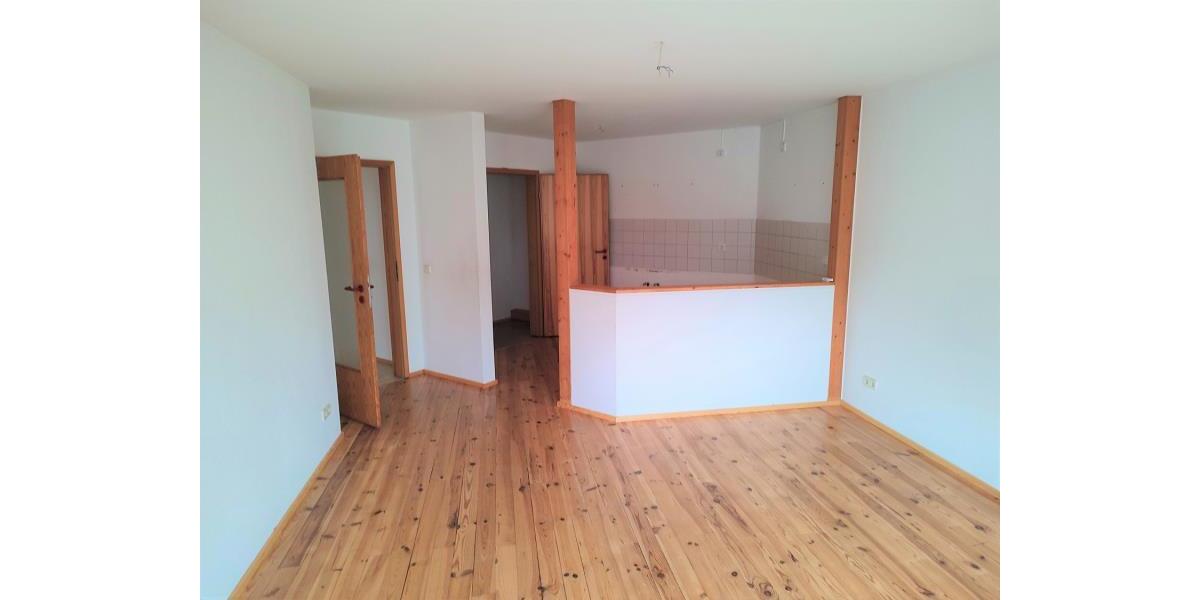 Etagenwohnung Zeulenroda-Triebes Triebes - 2 Zimmer, 60 m&sup2;, 341&euro; | Angebot:25234538