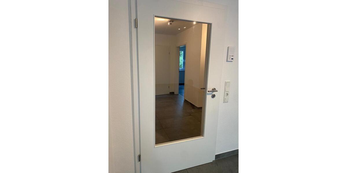 Hochparterre Mettlach - 3 Zimmer, 93 m&sup2;, 1.100&euro; | Angebot:25497668