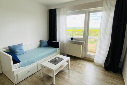 Crivitz Möblierte 1‑Raum‑Wohnung (33 m²) mit Balkon, Einbauküche