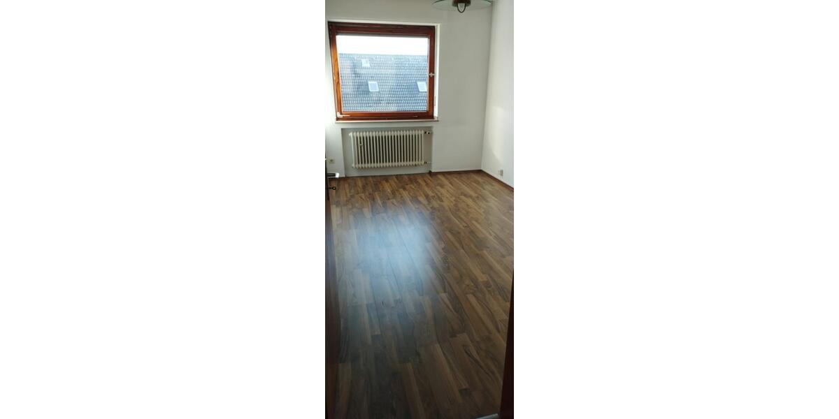 Einfamilienhaus Hückelhoven - 5 Zimmer, 120 m&sup2;, 1.200&euro; | Angebot:25254957