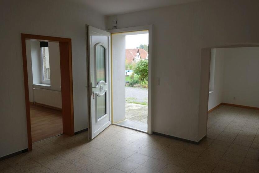 Erdgeschoss 4ZKB 100qm² Dörentrup-Bega zimmer