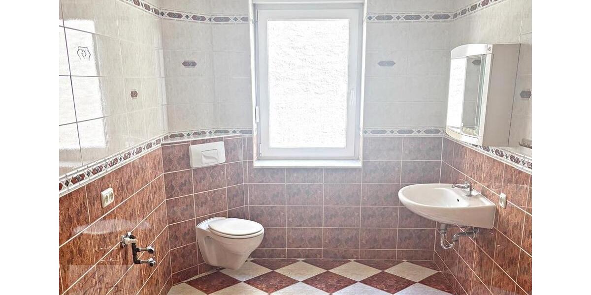 Etagenwohnung Mühlberg/Elbe Elbe - 2 Zimmer, 81 m&sup2;, 510&euro; | Angebot:24780109