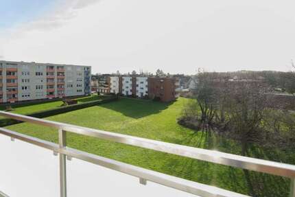 Wohnung Moers Hochstraß - 3.5 Zimmer, 74 m&sup2;, 690&euro; | Angebot:27004814