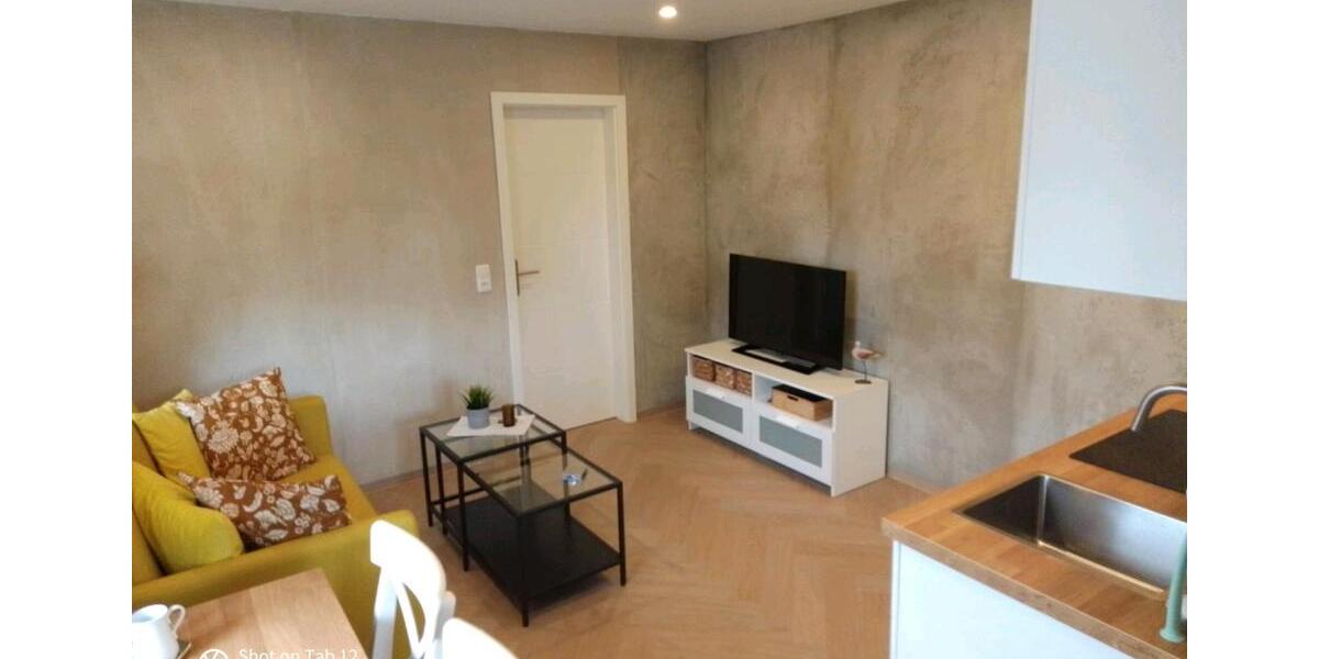 Etagenwohnung Hatten - 1 Zimmer, 30 m&sup2;, 65&euro; | Angebot:26020551