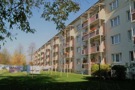 Eine tolle 2-Raum-Komfortwohnung im Hochparterre, alles neu. 2 zimmer