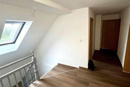 Wohnung Pegau - 4 Zimmer, 89 m&sup2;, 712&euro; | Angebot:26377555