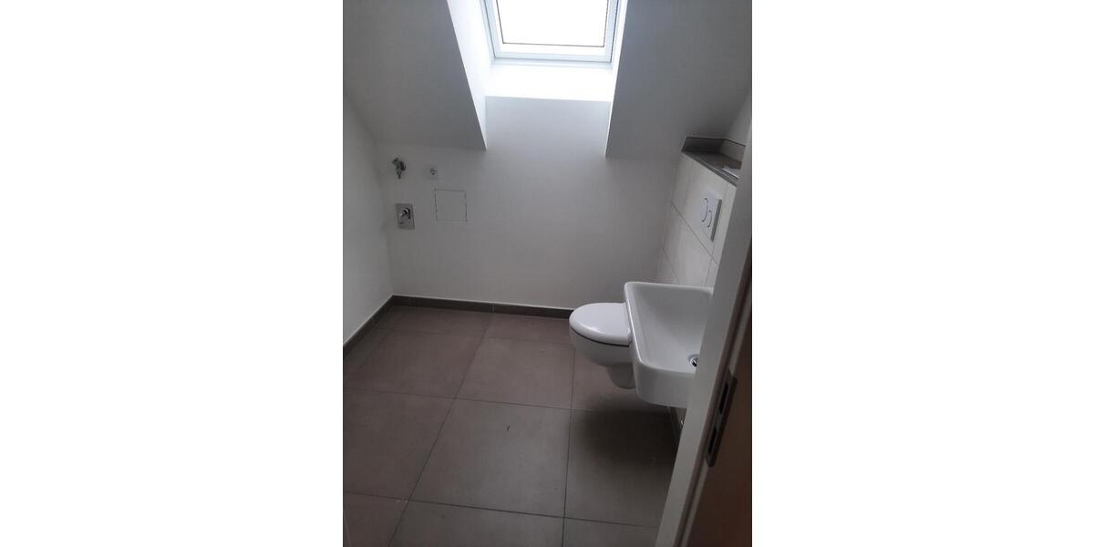 Maisonettenwohnung Friedrichsdorf - 5 Zimmer, 138 m&sup2;, 2.300&euro; | Angebot:24962054