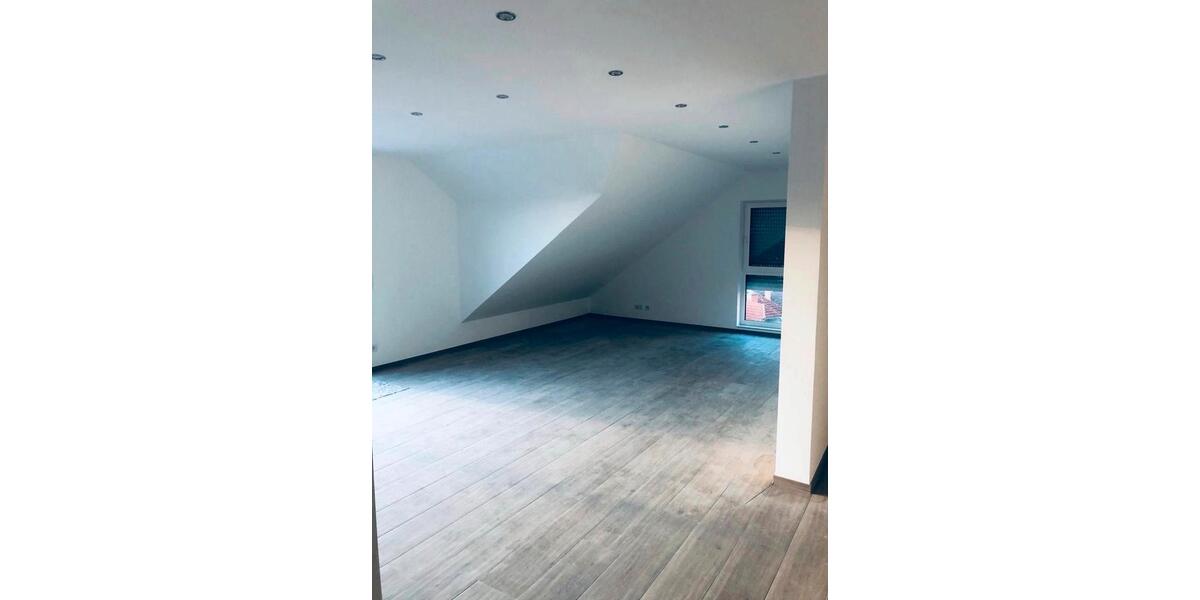 Dachgeschoßwohnung Breuberg - 3 Zimmer, 114 m&sup2;, 1.200&euro; | Angebot:25045913