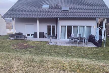 Wohnung Stimpfach - 4 Zimmer, 130 m&sup2;, 1.360&euro; | Angebot:25329949