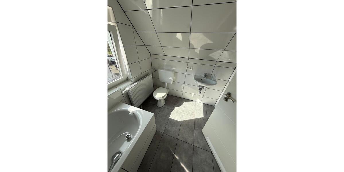 Maisonettenwohnung Neckarsulm - 4 Zimmer, 105 m&sup2;, 1.300&euro; | Angebot:26503217