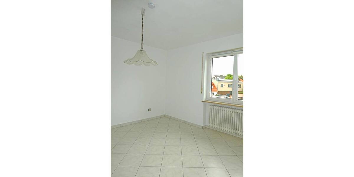 Etagenwohnung Nürnberg Werderau - 3 Zimmer, 85 m&sup2;, 880&euro; | Angebot:26486971