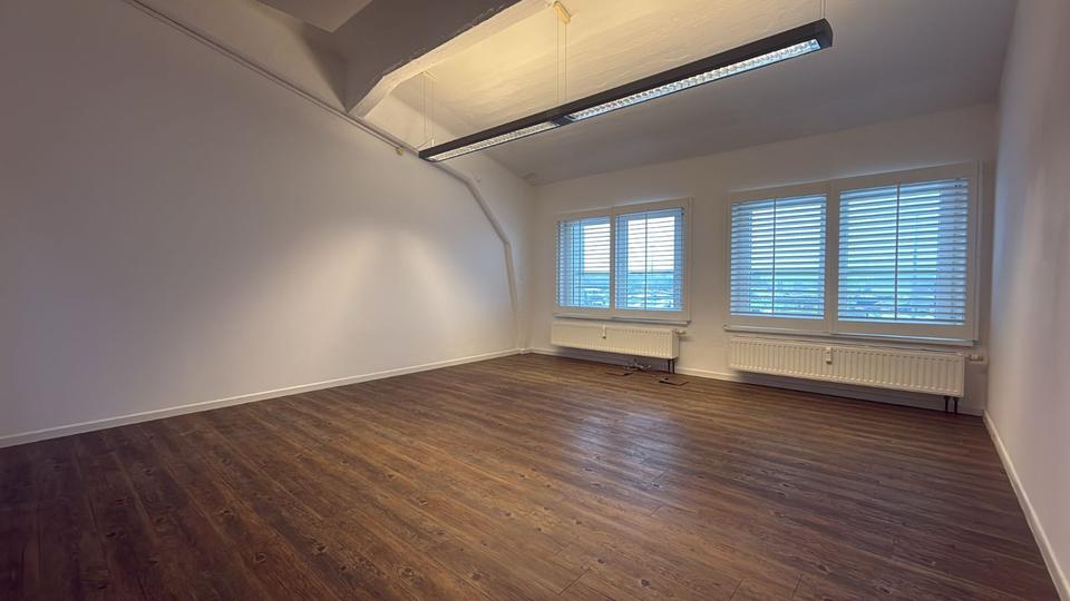 Gewerbeobjekt Kiel Neumühlen-Dietrichsdorf - 390&euro; | Angebot:25628504