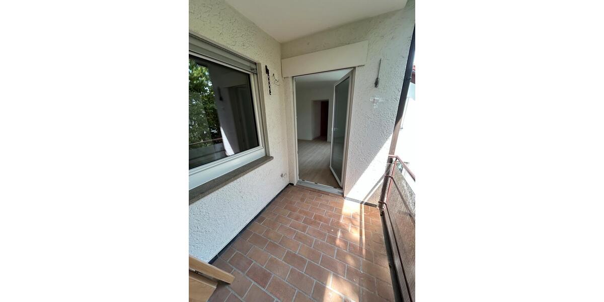 Etagenwohnung Backnang - 3.5 Zimmer, 75 m&sup2;, 1.250&euro; | Angebot:26610999