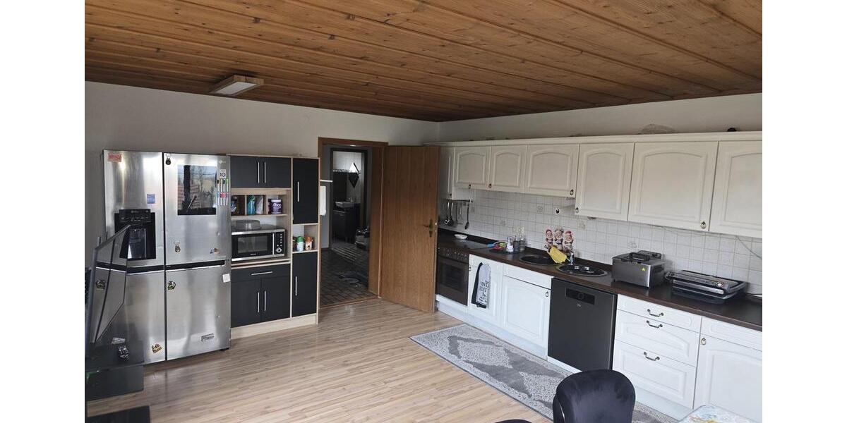 Erdgeschoßwohnung Regensburg Ganghofersiedlung - 4.5 Zimmer, 130 m&sup2;, 1.400&euro; | Angebot:25614804