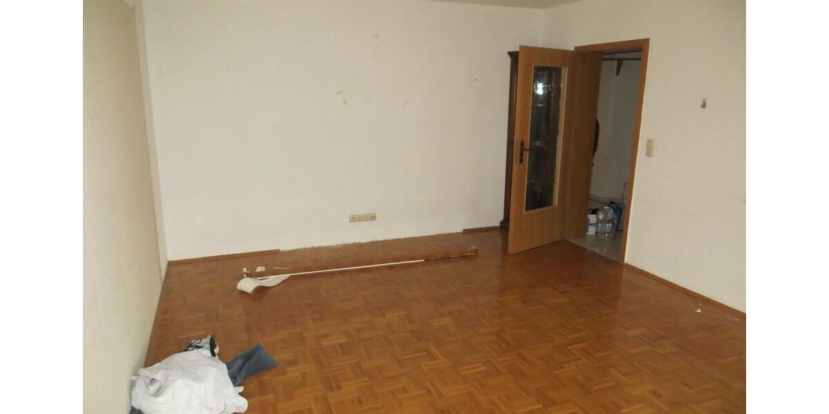 Erdgeschoßwohnung Nördlingen - 3 Zimmer, 90 m&sup2;, 950&euro; | Angebot:24658309