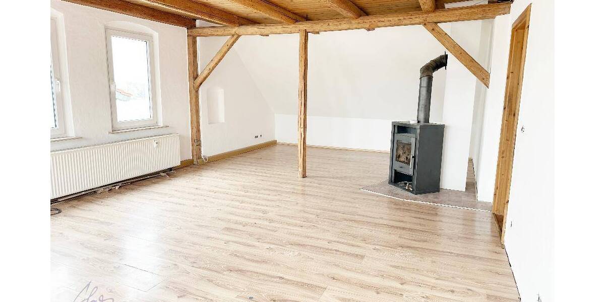 Etagenwohnung Riesa Gröba - 6 Zimmer, 127 m&sup2;, 950&euro; | Angebot:26556321