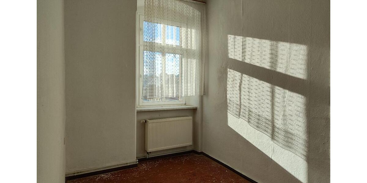 Etagenwohnung Roßwein - 2 Zimmer, 42 m&sup2;, 190&euro; | Angebot:26011096