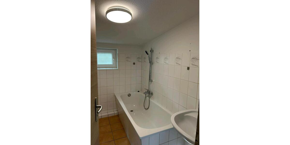 Etagenwohnung Niebüll - 3 Zimmer, 83 m&sup2;, 620&euro; | Angebot:25125357