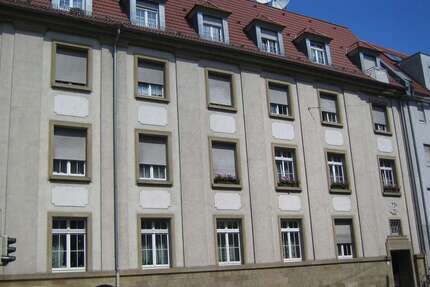 Wohnung zum Mieten in Karlsruhe 1.235 € 116.39 m² 3 zimmer