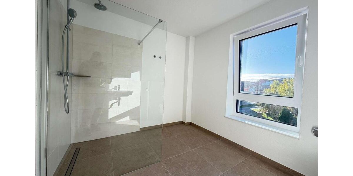 Erdgeschoßwohnung Wiesmoor - 3.5 Zimmer, 87 m&sup2;, 1.058&euro; | Angebot:25960970