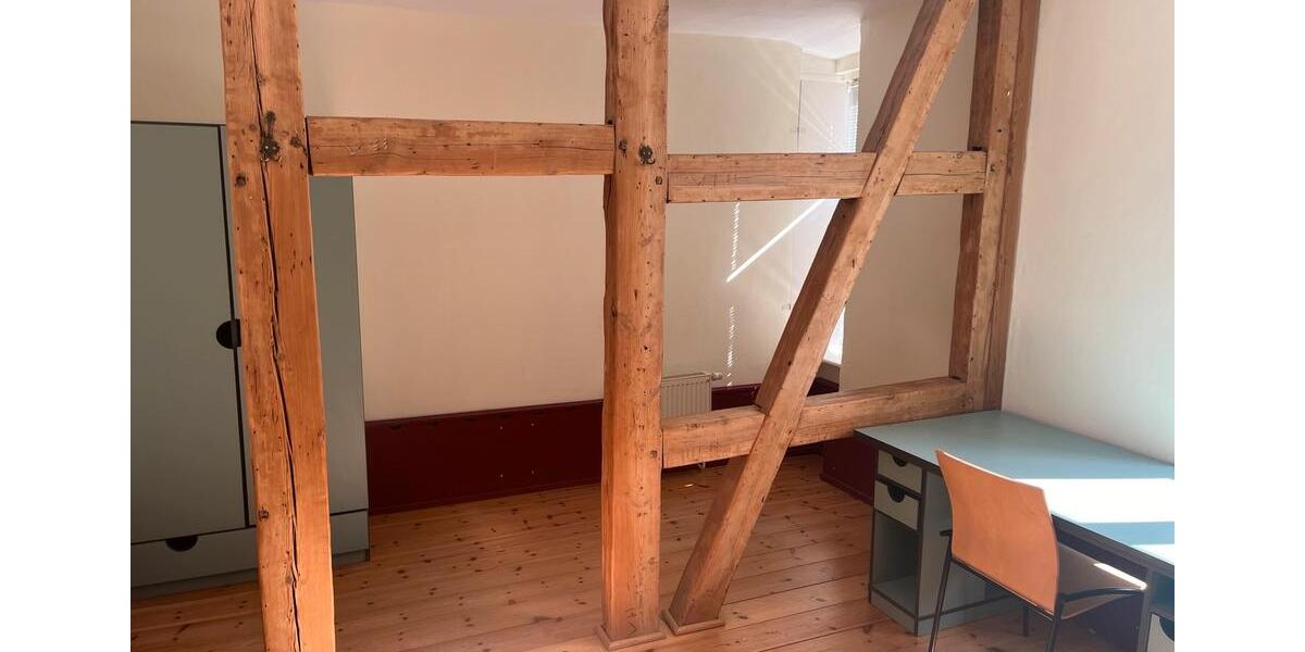 Etagenwohnung Stralsund - 1 Zimmer, 31 m&sup2;, 350&euro; | Angebot:26110793
