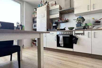 Wohnung Kaiserslautern Bahnheim - 2 Zimmer, 65 m&sup2;, 690&euro; | Angebot:27063739