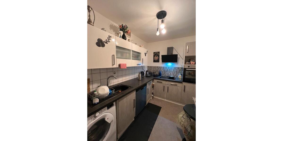 Etagenwohnung Trier Feyen-Weismark - 2 Zimmer, 111 m&sup2;, 470&euro; | Angebot:26592181