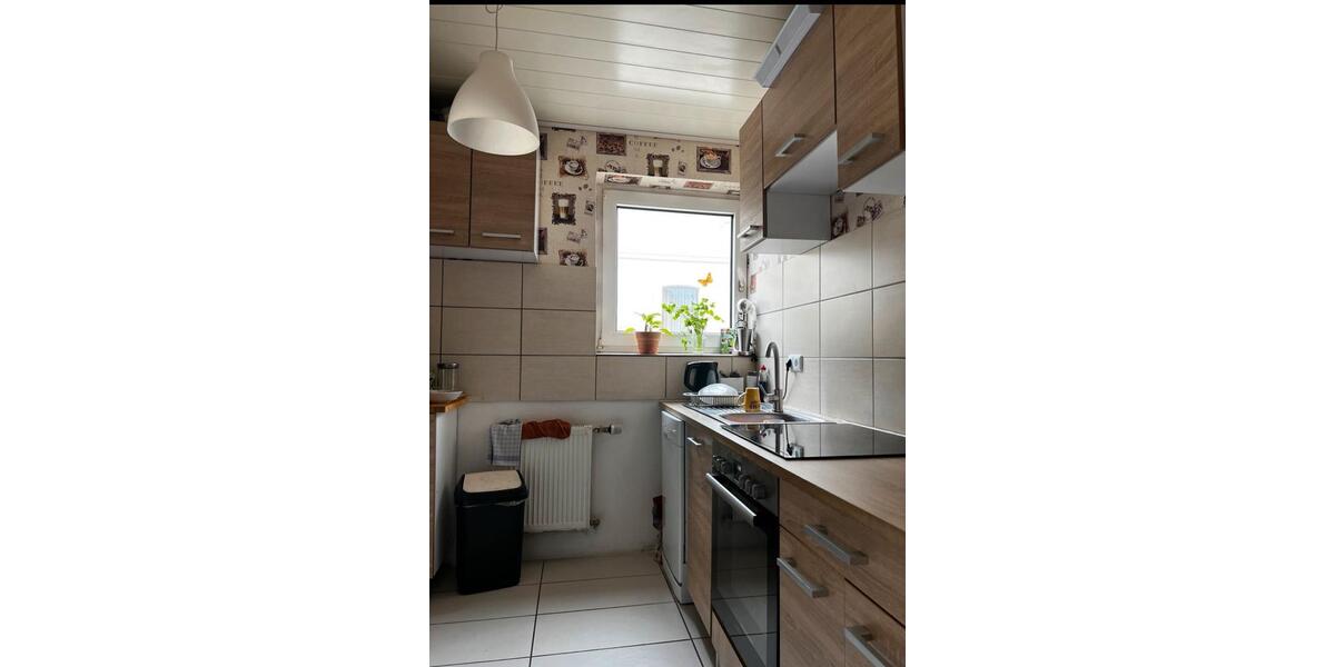 Etagenwohnung Elze - 4 Zimmer, 150 m&sup2;, 1.350&euro; | Angebot:26287455